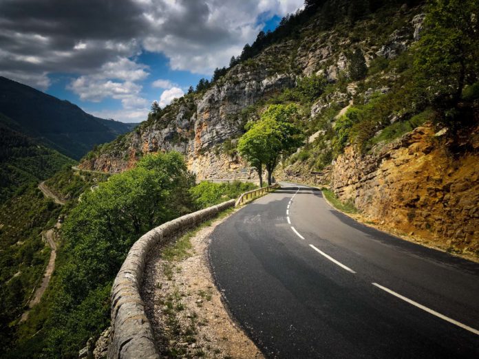 Gorge du Tarne und Gorge d‘Ardeche: die 2 wohl spektakulärsten Schluchten Südfrankreichs Südfrankreich, die zwei spektakulären Schluchten Tarn und Ardeches. Foto: Mario Vedder